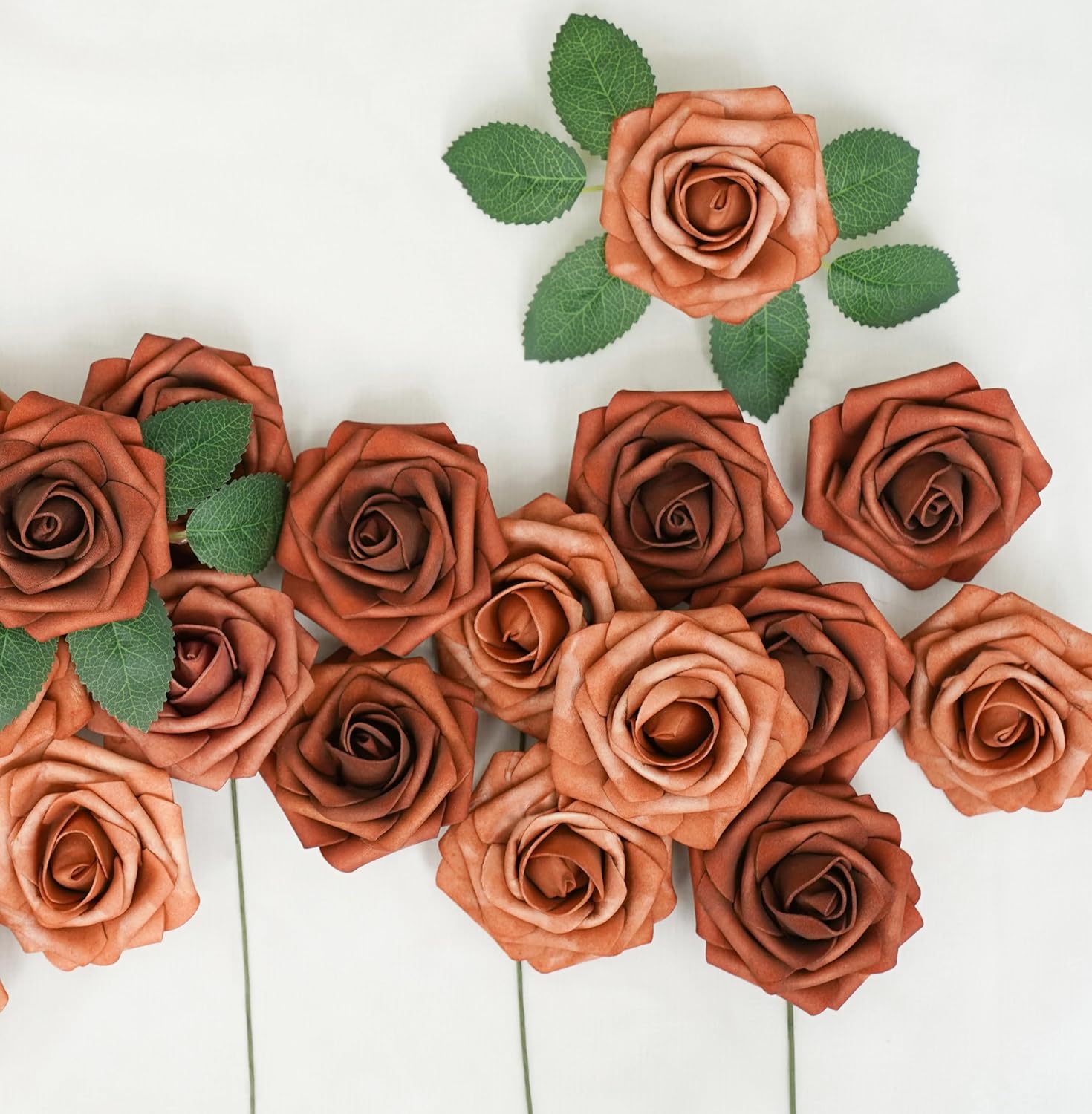 DIYウェディングアレンジメント用の造花ローズ25個、テラコ - Florist Supply Bulk のレビューと価格
