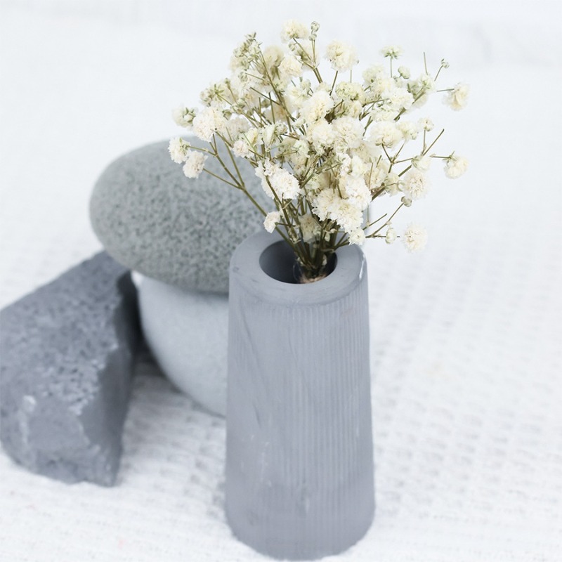 50個入り天然ドライジプソフィラ（ベイビーズブレス）フラワー - Florist Supply Vases のレビューと価格